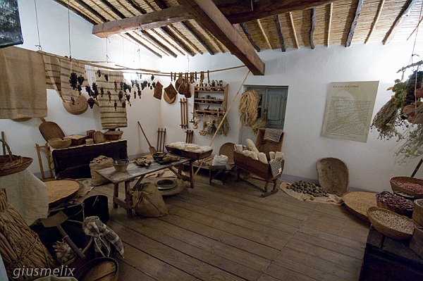 Casa di Grazia Deledda (40D_0477_1rid).jpg